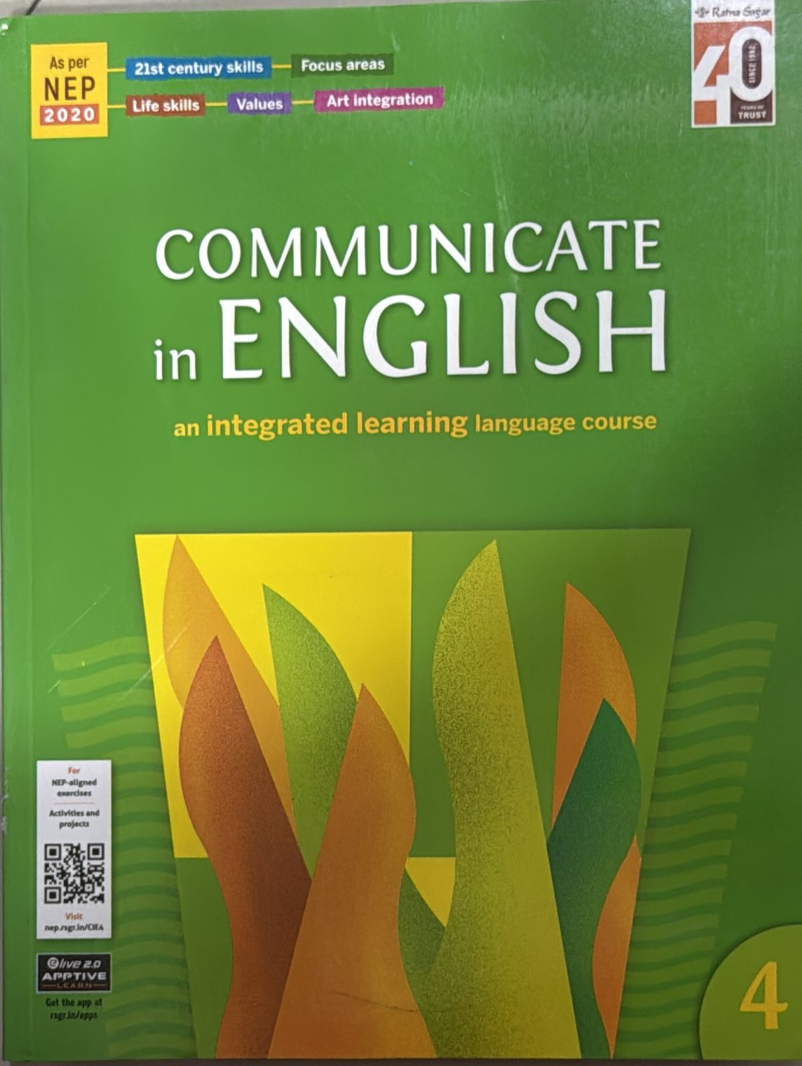 COMMUNICATE IN ENGLISH 4